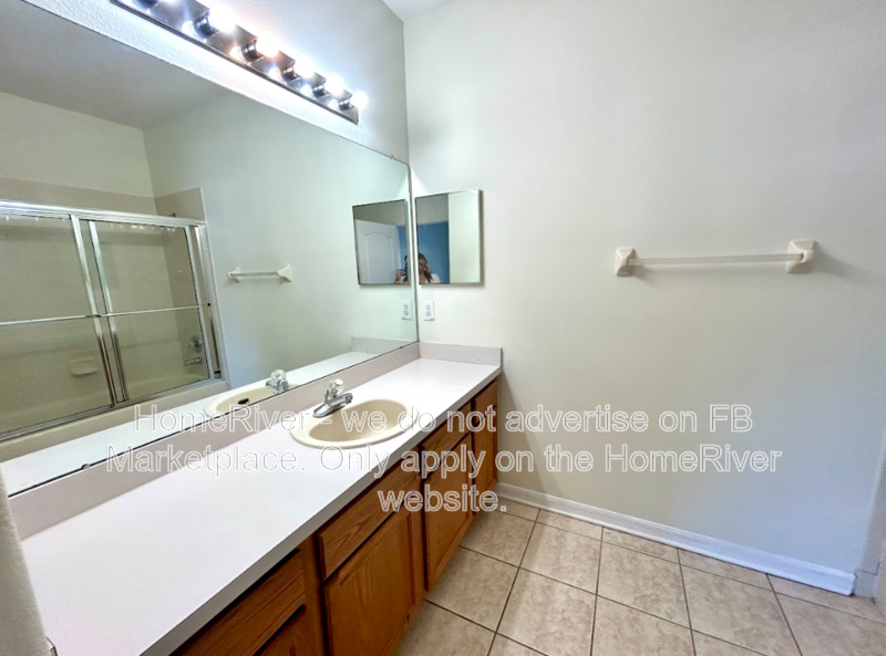 2BR Townhome - Dual Ensuite Baths + Den -  Gated Community property image