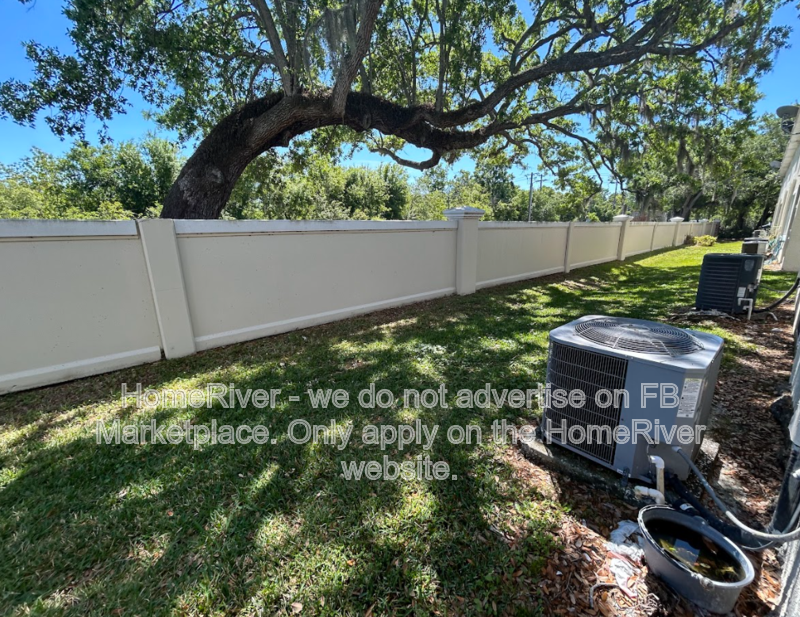 2BR Townhome - Dual Ensuite Baths + Den -  Gated Community property image
