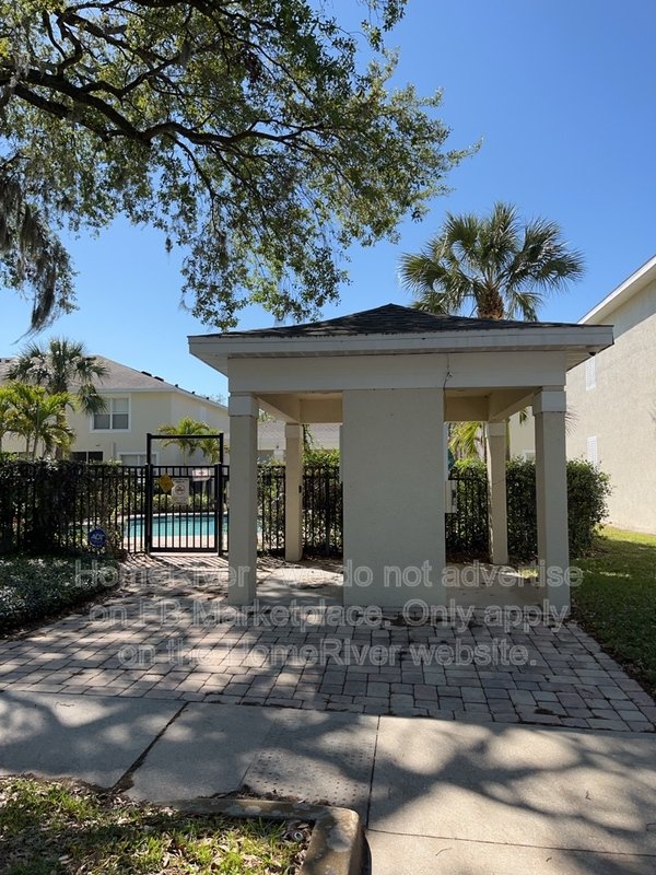 2BR Townhome - Dual Ensuite Baths + Den -  Gated Community property image