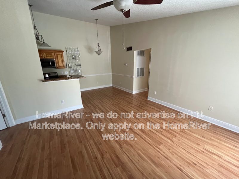 Move In Ready!- 712 Secret Harbor Ln Unit 200 Lake Mary, FL 32746 property image