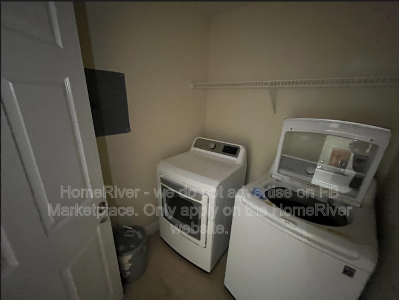 Move In Ready!- 712 Secret Harbor Ln Unit 200 Lake Mary, FL 32746 property image