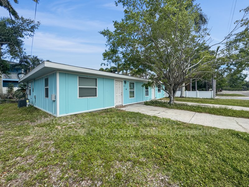 Renovated 2BR w/ Screened Lanai - Pet Friendly property image