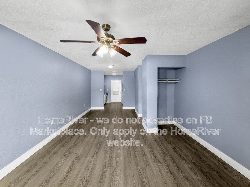 Renovated 2BR w/ Screened Lanai - Pet Friendly property image