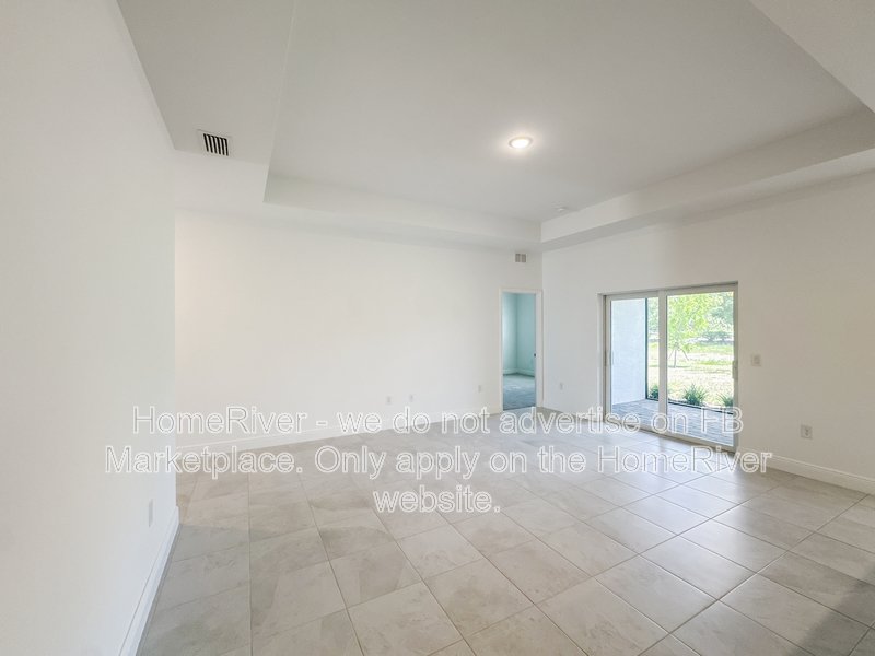 Available Now! Charming 4 bed 2 bath home! property image