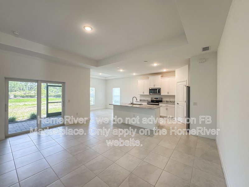 Available Now! Charming 4 bed 2 bath home! property image