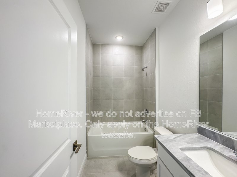 Available Now! Charming 4 bed 2 bath home! property image