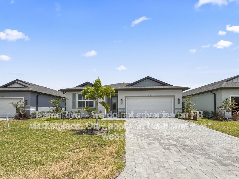 Available Now! Charming 4 bed 2 bath home! property image