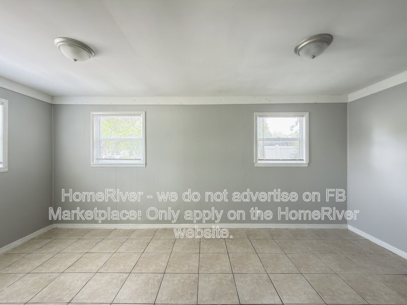 Available Now! Amazing 3 bed 1 bath home! property image