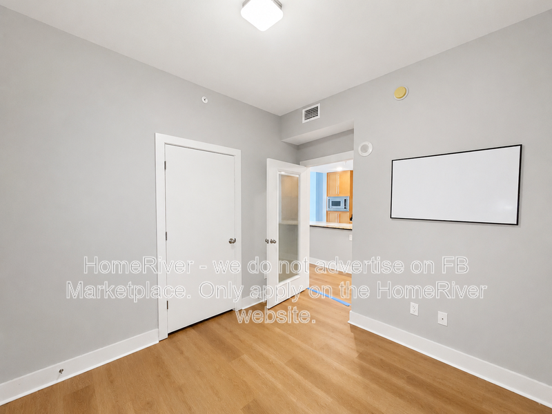 Now Available - Channelside condo with pool and gym property image
