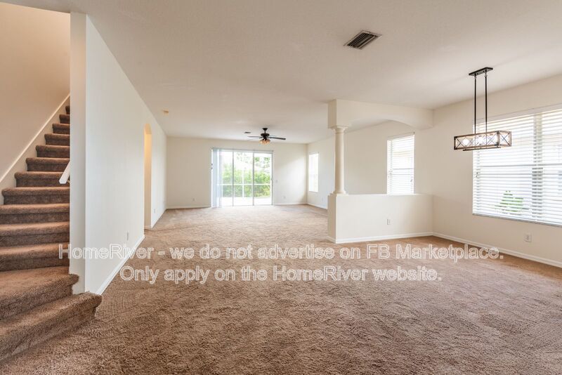 Spacious Pet-Friendly 4BR Home with Bonus Room - Loft - Screened Lanai property image