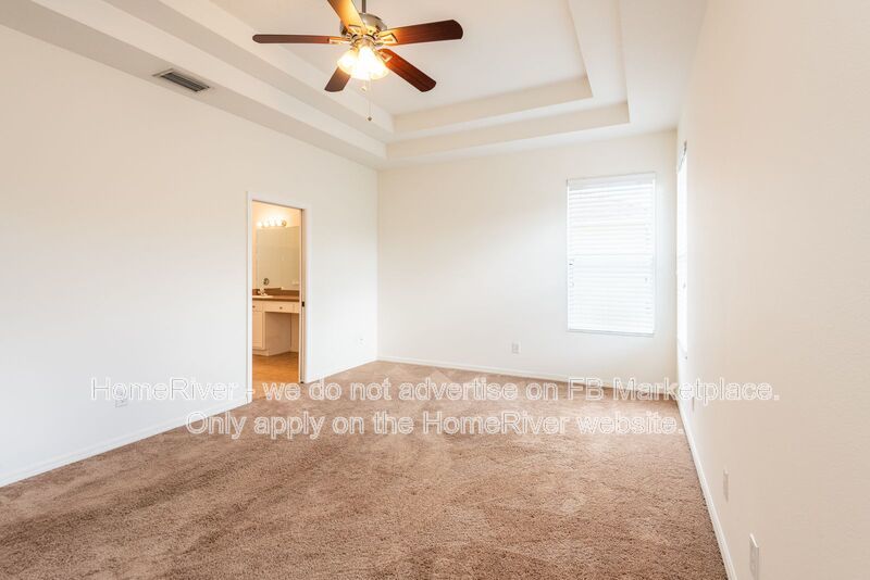 Spacious Pet-Friendly 4BR Home with Bonus Room - Loft - Screened Lanai property image