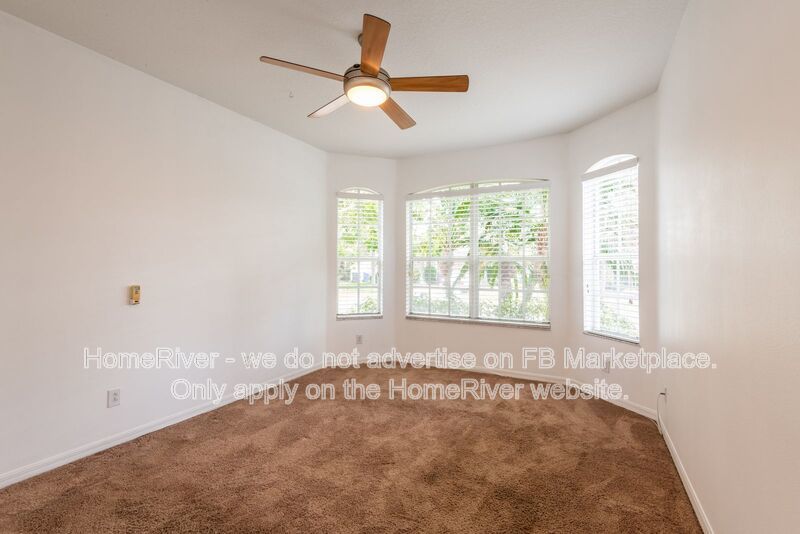 Spacious Pet-Friendly 4BR Home with Bonus Room - Loft - Screened Lanai property image