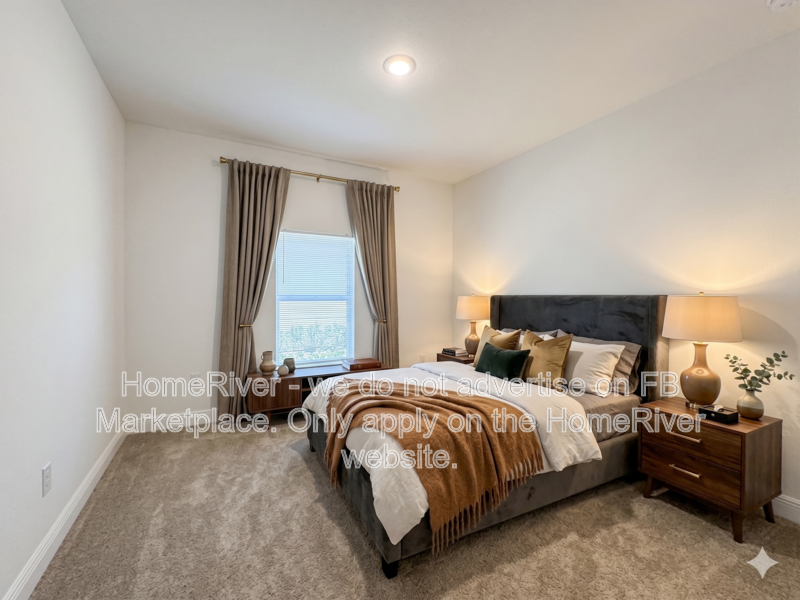 Available Now! Charming 4 bed 2 bath home! property image