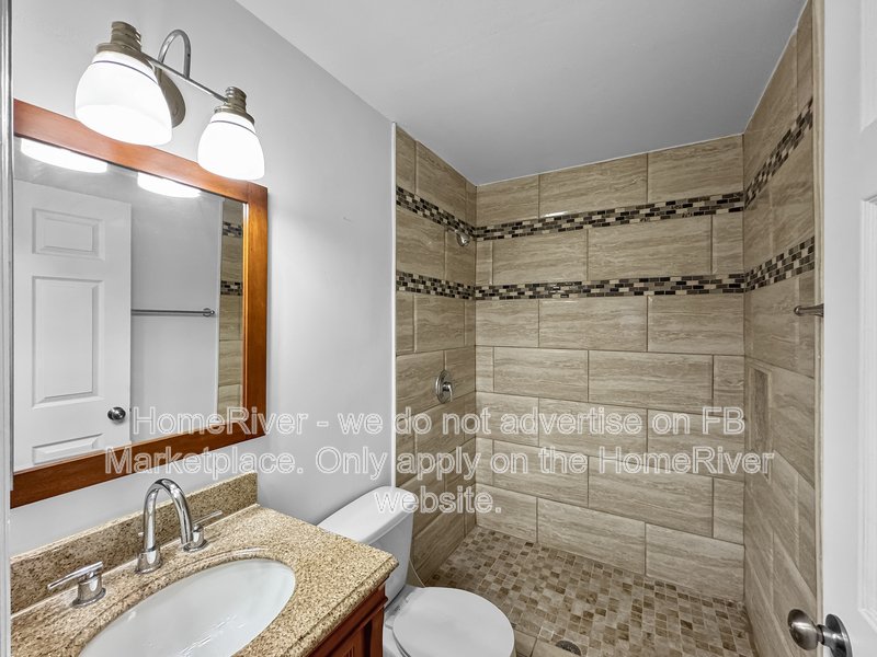 2BR Clearwater Duplex with Washer/Dryer Included property image
