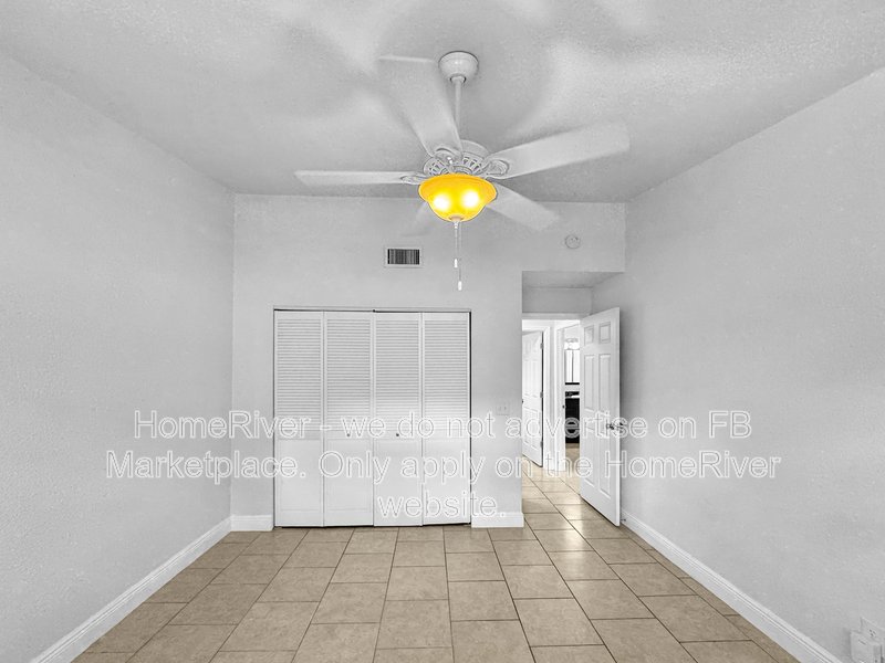 2BR Clearwater Duplex with Washer/Dryer Included property image