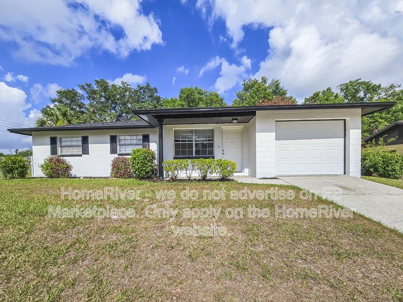1550 Wright Drive: Pets Welcome | Covered Front Porch | 1 Car Garage property image