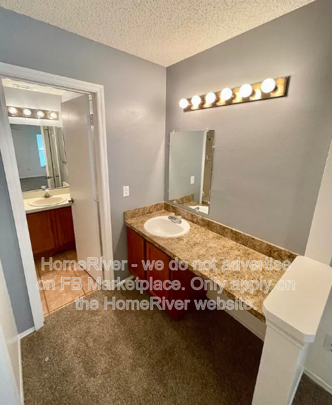 Apply Now!!! 12253 Augusta Woods Cir property image