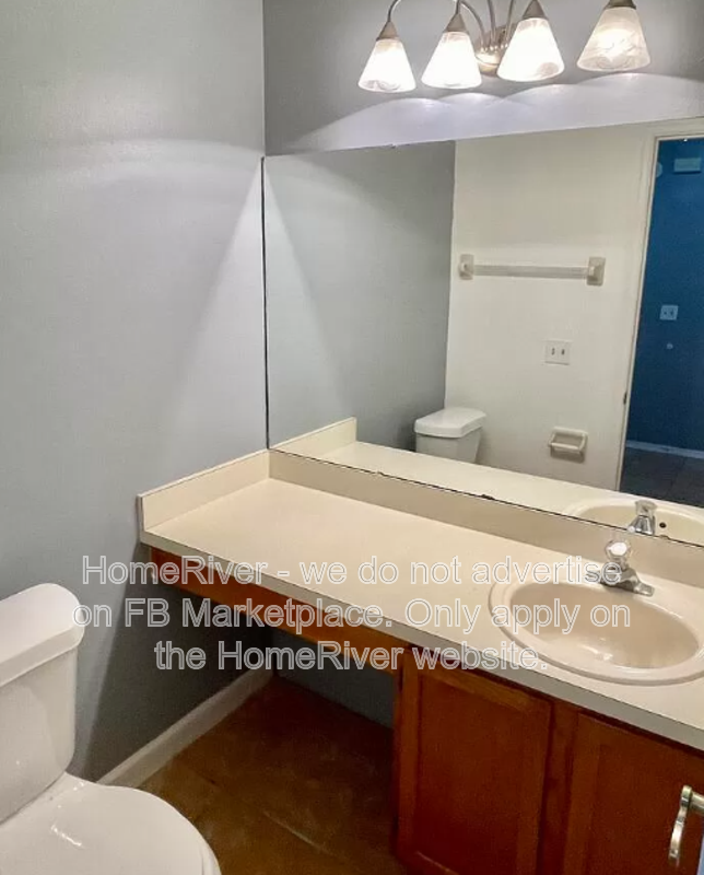 Apply Now!!! 12253 Augusta Woods Cir property image