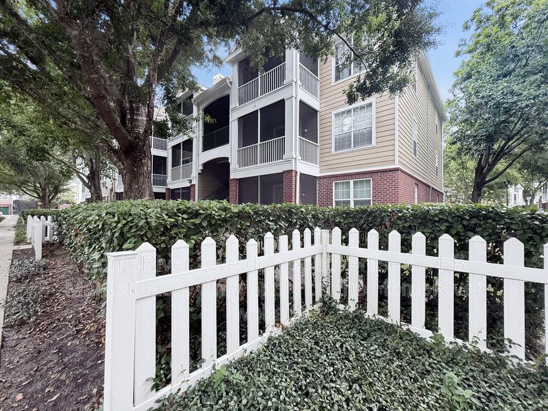1 car garage!!!  8301 Elm Park Dr #6111 property image