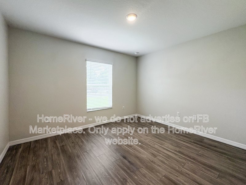 Apply now!!! 71 Spring Loop property image