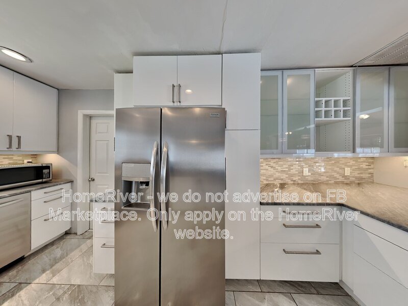 3BR Pool Home in Sarasota | Fenced Yard | Shed | No Carpet property image