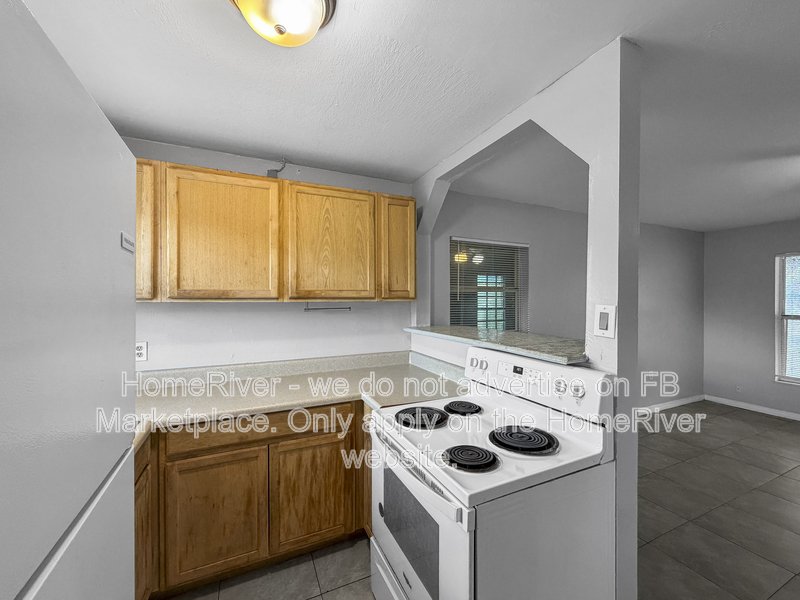 Available Now: 3 Beds | Pets Welcome | 1 Car Garage property image