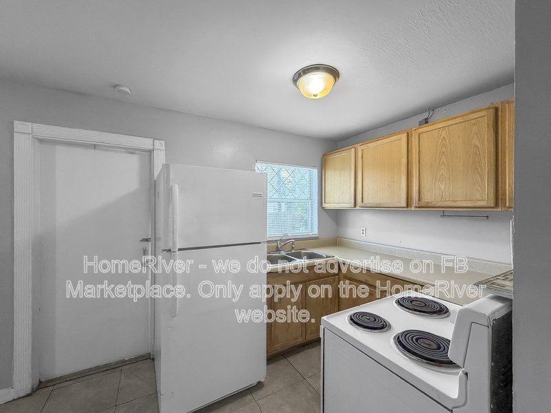 Available Now: 3 Beds | Pets Welcome | 1 Car Garage property image