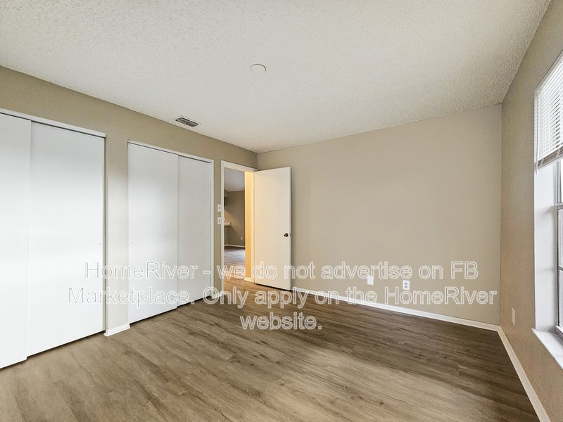 Attached Garage | Screened Porch | Private Yard | Vinyl Flooring property image