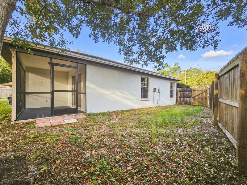 Attached Garage | Screened Porch | Private Yard | Vinyl Flooring property image