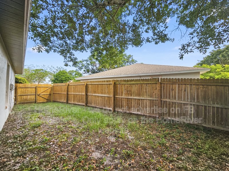 Attached Garage | Screened Porch | Private Yard | Vinyl Flooring property image