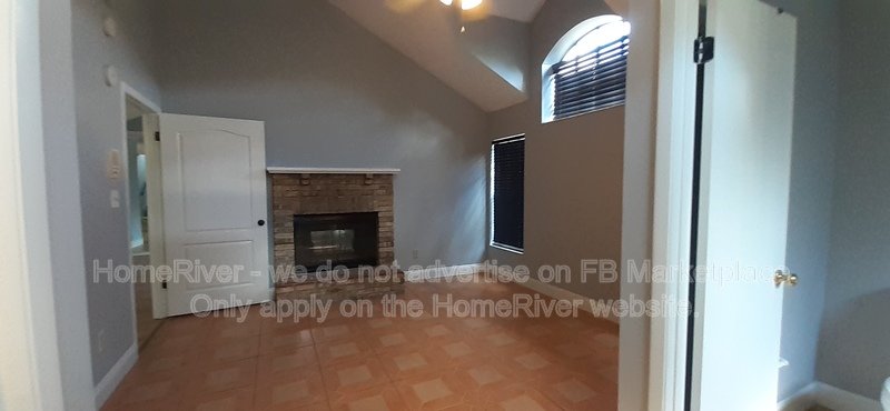 Fireplace!!!!! 9561 SUNDANCE CT property image
