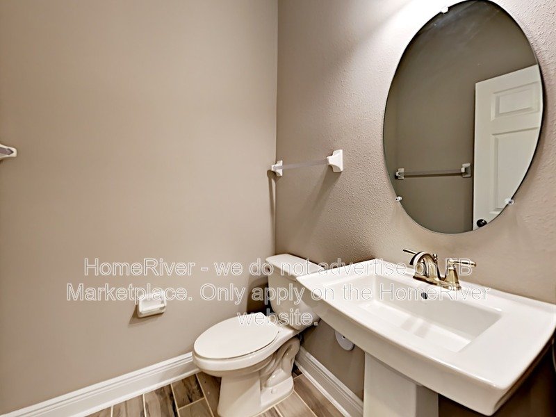 Gated Wiregrass Ranch Townhome with Pond View ? Water Included! property image