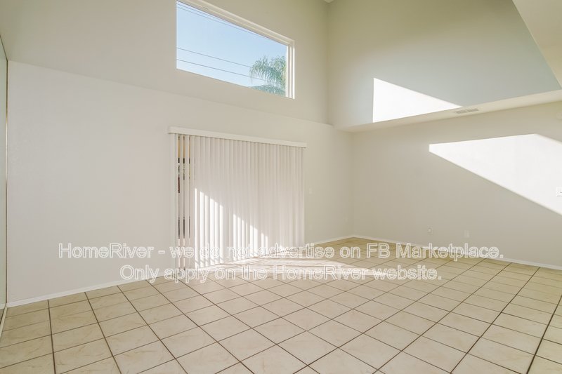 Available Now | Pets Welcome | 4 beds | Screened in Lanai property image
