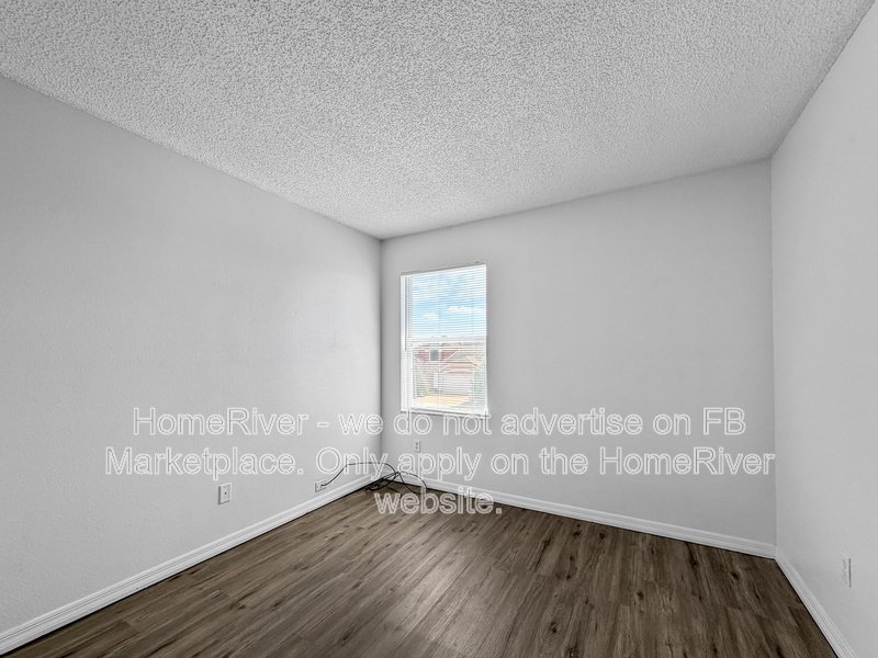 2932 Pembridge St property image