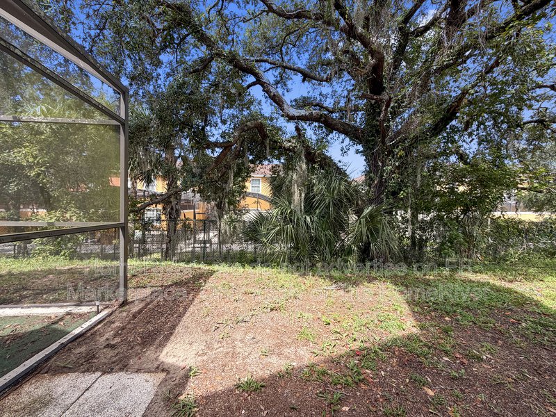 2932 Pembridge St property image