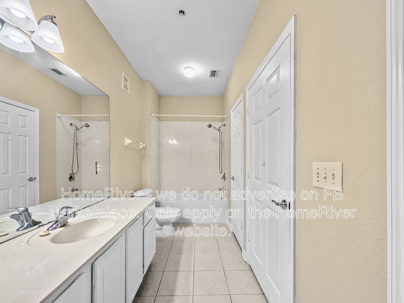 Available NOW! 8775 Sartori St Apt 109 property image