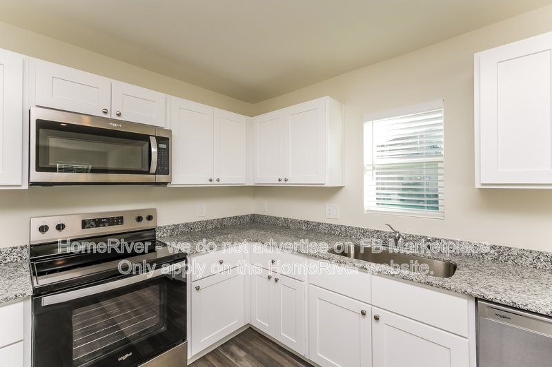 Available Now | Pets Welcome | 2 Car Garage | Covered Patio property image