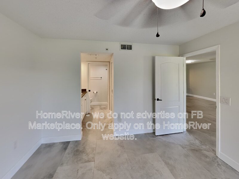 Move In Ready! - 6505 STONE RIVER RD APT 104, BRADENTON FL 34203 property image