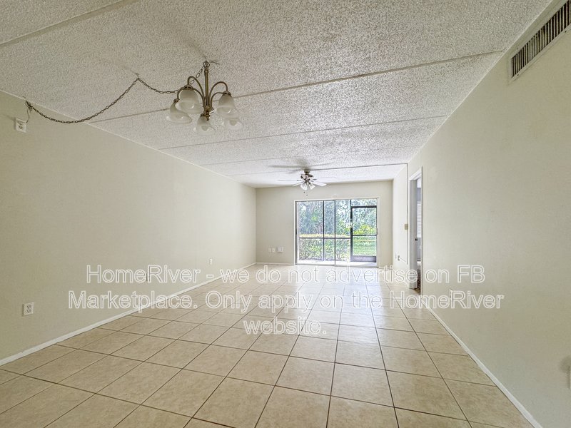 Comfortable Wooded View  condo with large porch property image