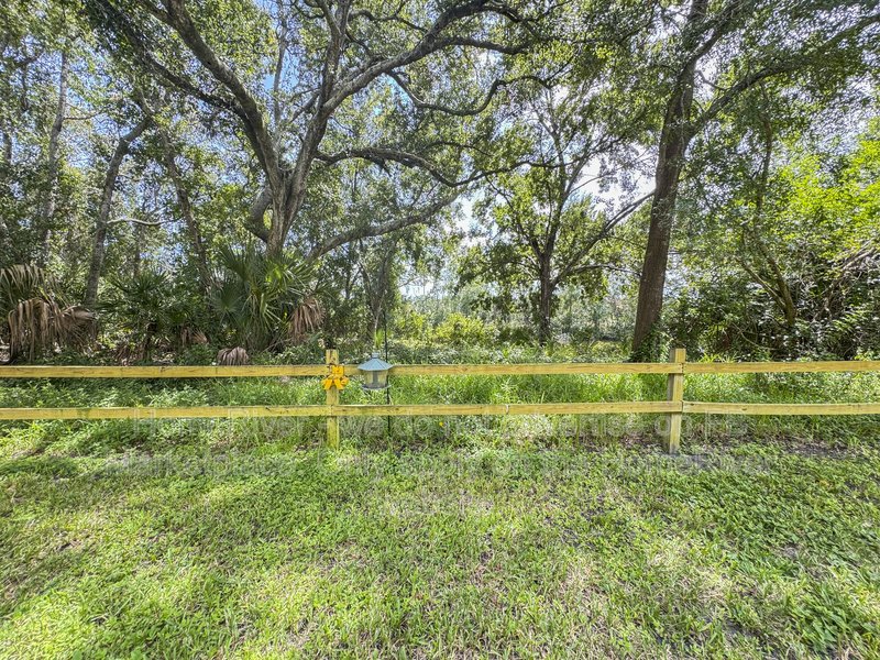 Comfortable Wooded View  condo with large porch property image