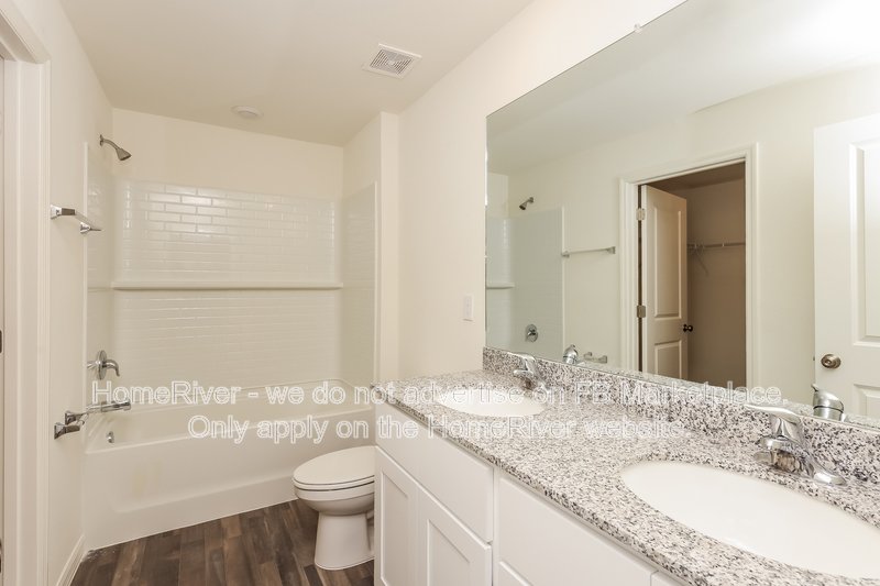 Coming Soon | Pets Welcome | 2 Car Garage | property image
