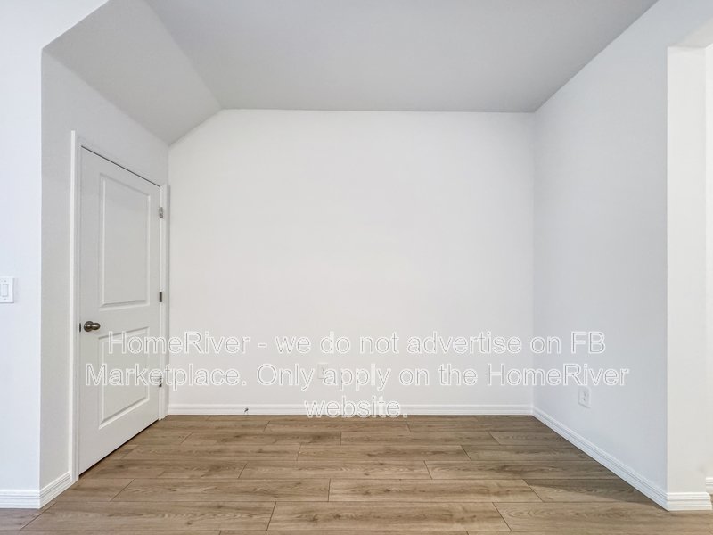 3 Bed | 3 Bath | Clubhouse &amp;amp;amp; Future Lagoon | Pet-Friendly | Attached G property image