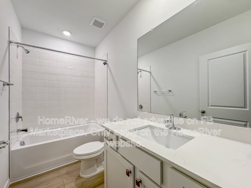 3 Bed | 3 Bath | Clubhouse &amp;amp;amp; Future Lagoon | Pet-Friendly | Attached G property image