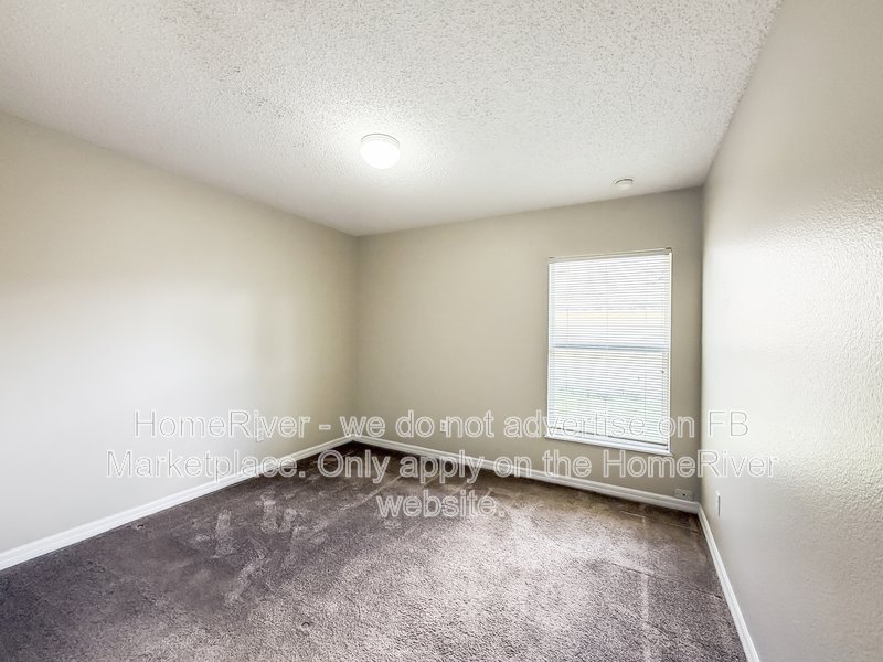 Do Not Miss Out! - 2272 MERRY RD, TAVARES FL 32778 property image