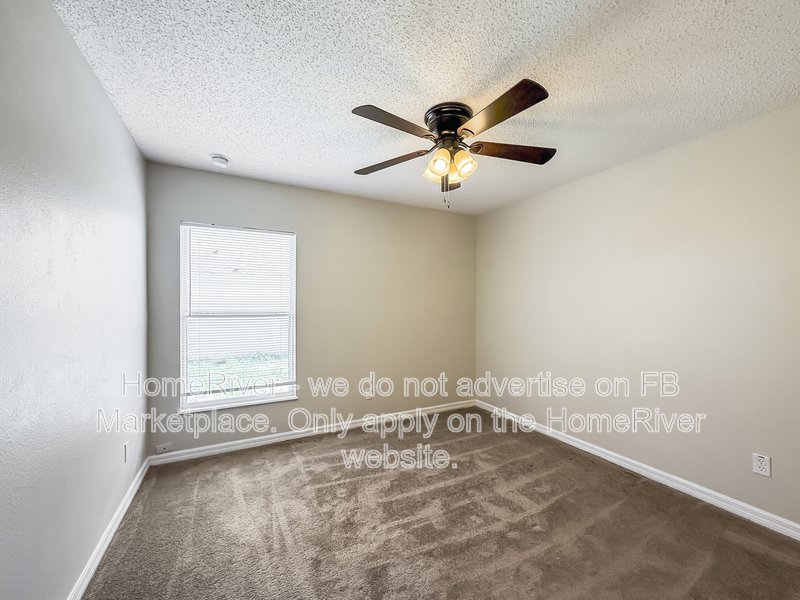 Do Not Miss Out! - 2272 MERRY RD, TAVARES FL 32778 property image