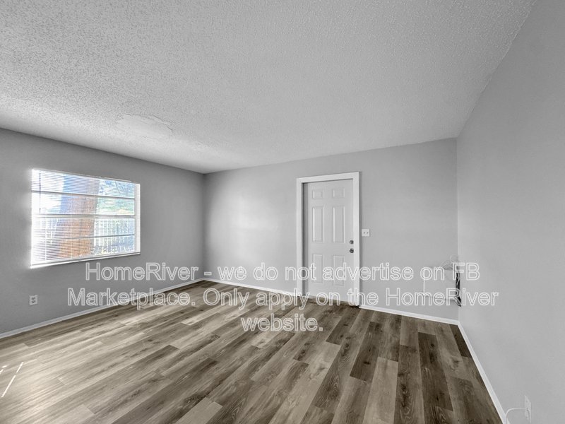 One Month Free-903 63rd 2 Bedroom Duplex for Rent property image