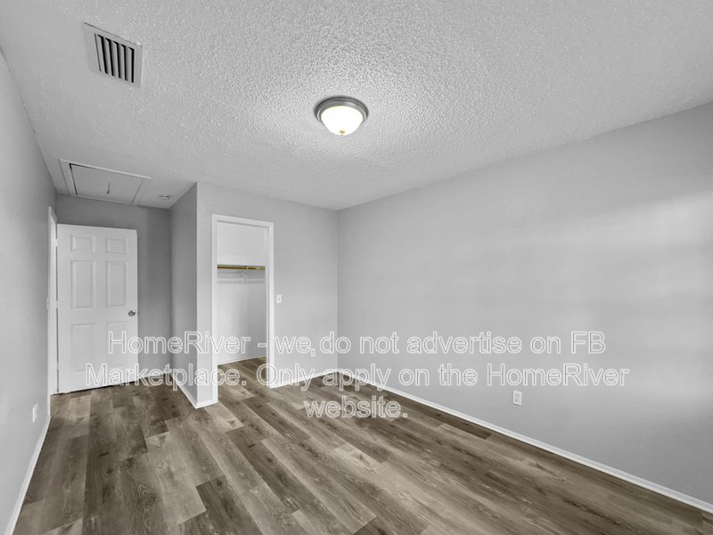 One Month Free-903 63rd 2 Bedroom Duplex for Rent property image