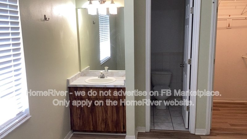 1263 Woodman Way property image