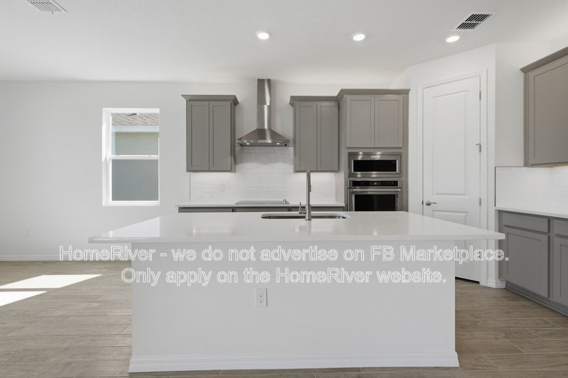 Pet Friendly | 2 Car Garage | Covered Patio | Spacious Living Area property image