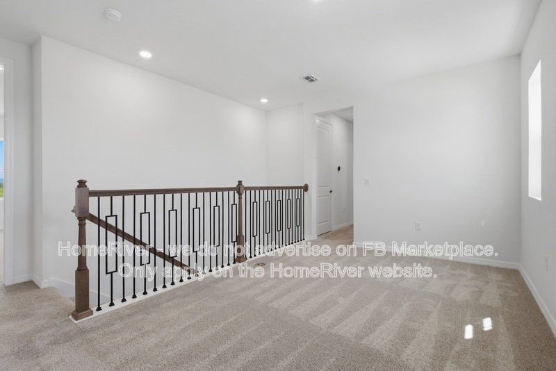 Pet Friendly | 2 Car Garage | Covered Patio | Spacious Living Area property image